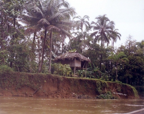 Casa en el Río Valle
